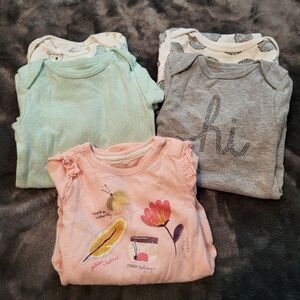 🩷 3/$15 Girls (3-6M) 5-Piece Onesies Bundle 4 Long Sleeve, 1 Short Sleeve, EUC